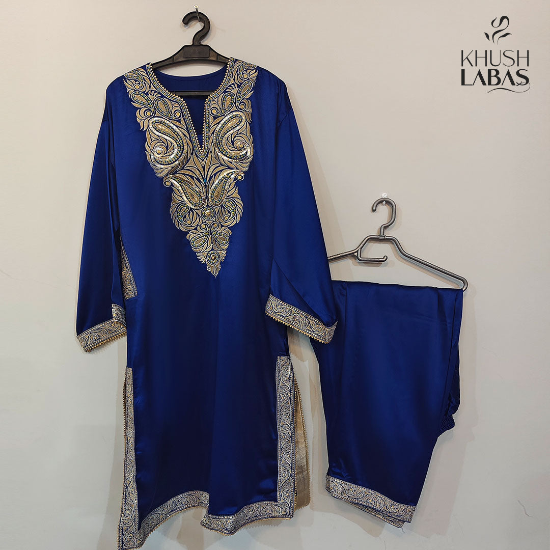 Silken Glimmer - Phairan style peacock blue silk with silver embroidery