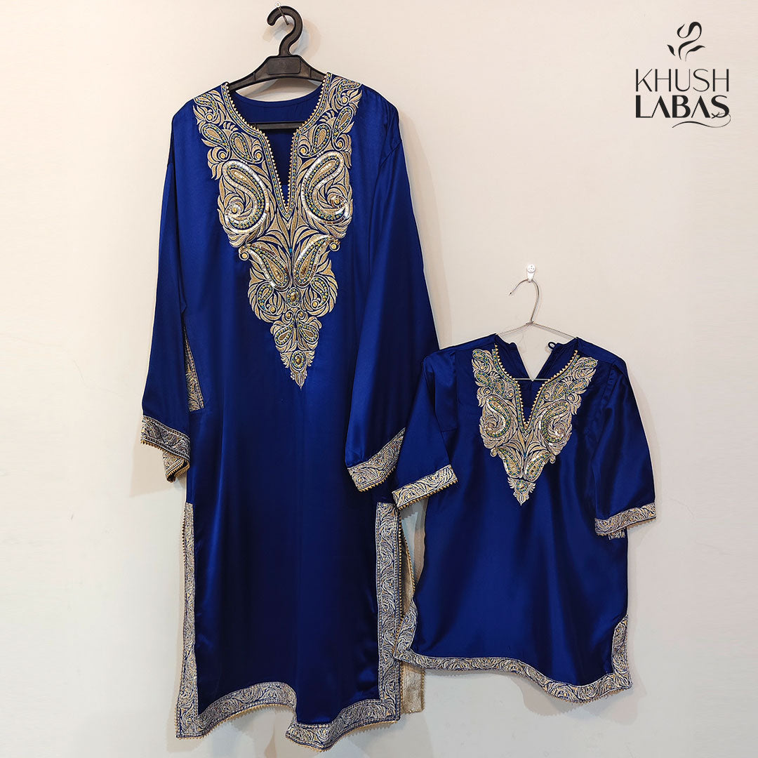 Silken Glimmer - Phairan style peacock blue silk with silver embroidery
