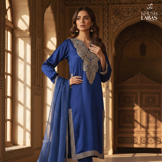 Silken Glimmer - Phairan style peacock blue silk with silver embroidery
